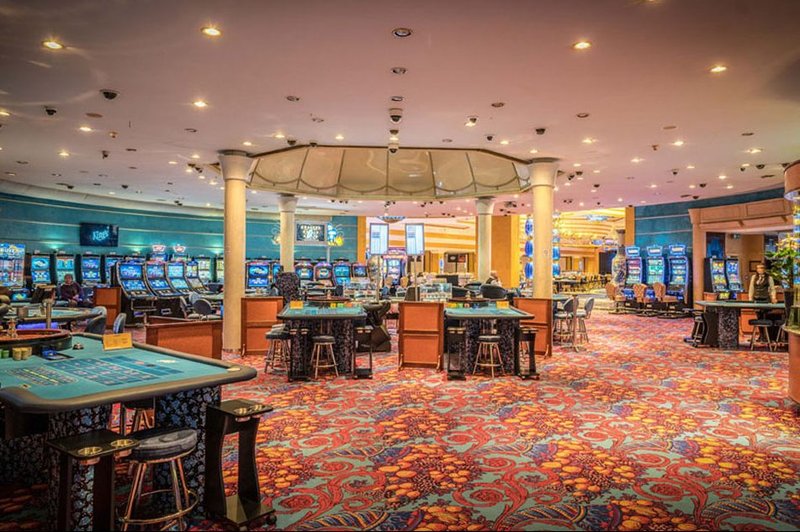 Why the Choice Between Casinos Matters